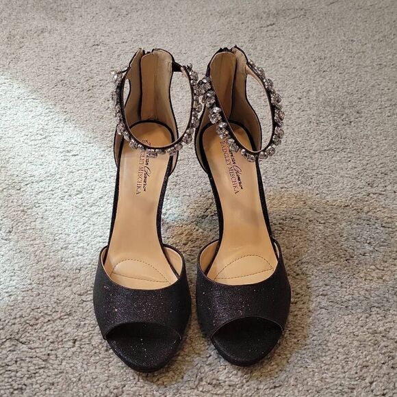 AMERICAN GLAMOUR BADGLEY MISCHKA GLITTER JEWELED ZIP BACK HEELS SZ 9 - Picture 2 of 9